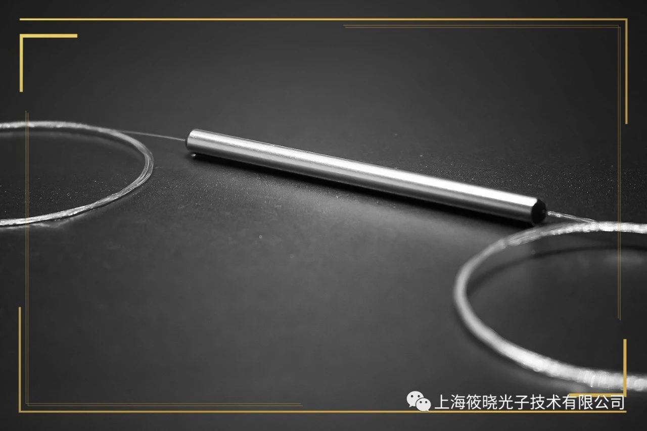【原創(chuàng)】筱曉光子產(chǎn)品介紹—超窄帶波分復(fù)用器(UNBWDM)